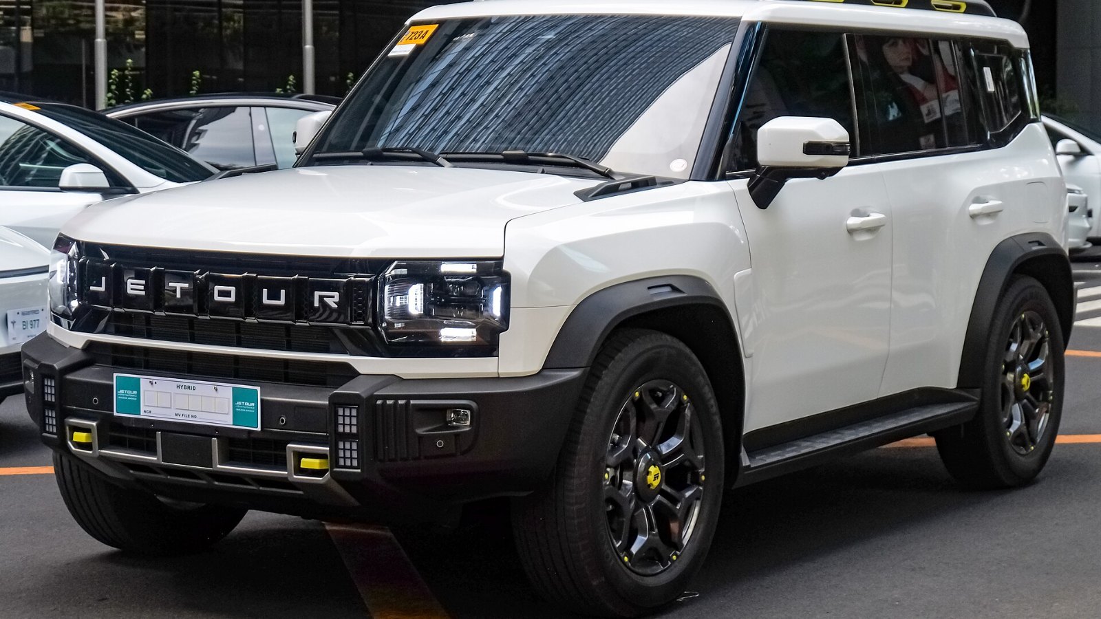 JETOUR T2 Lightning i-DM blanco, la versión híbrida enchufable del T2, en Filipinas