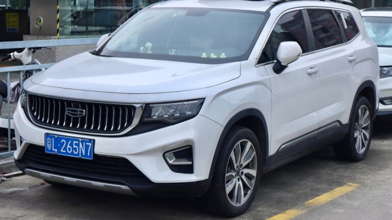 Geely Okavango (Haoyue)