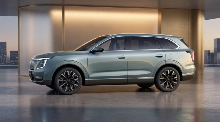 SOUEAST S08 DM: el híbrido enchufable de siete plazas comparado con el BYD Song Plus